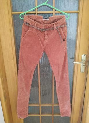 Вельветовые брюки кирпичного цвета1 фото
