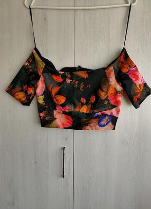 Новый костюм zara, размер s.