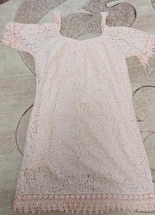 Кружевное платье италия