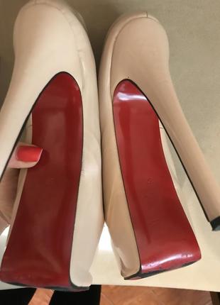 Туфли босоножки christian louboutin4 фото