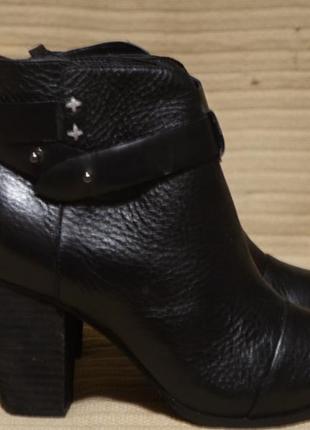 Изящные черные кожаные ботильоны на высоком каблуке gh hatta индия 39 р.