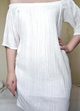 Нежное белое платье1 фото