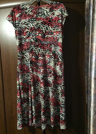 Трикотажне плаття jones new york.