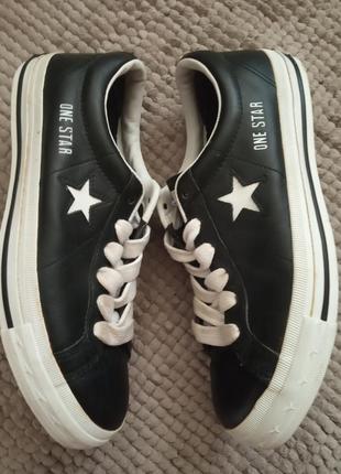 Кожанные кроссовки ,, convers,, оригинал 38