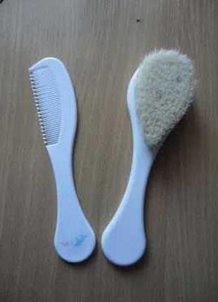 Первьіе гребінці для новорожденньіх