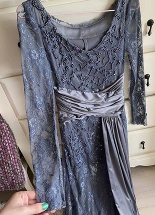 Изящное платье в пол с вышивкой бисером (ручная работа)1 фото