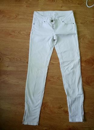Білі джинси розмір s-m