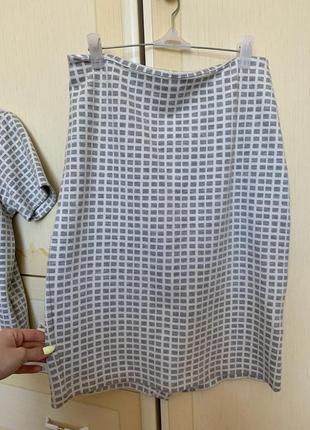 Костюм, юбка и кофта, футболка soaked in luxury3 фото