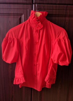 Блузка у вікторіанському стилі з рукавами буф червона
