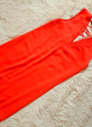 Красивое яркое платье со шнуровкой на спинке от river island