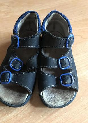 Босоножки для мальчиков
