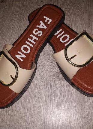Шльопанці