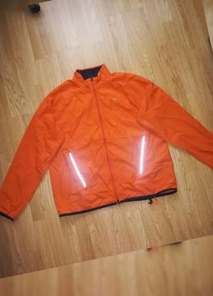 Куртка nike розмір l-xl веловетровка спортивна куртка nike