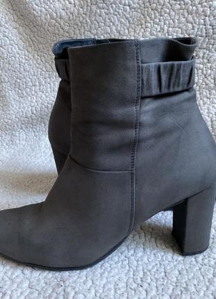 Ботиночки из натуральной кожи ( нубук)