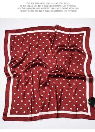 Новый шелковый платок в горох