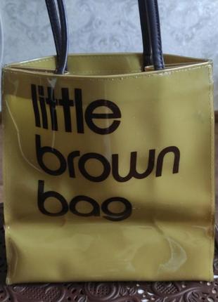 Сумочка little brown bag от bloomingdale's