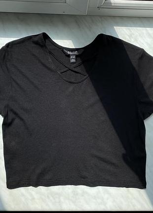 Новый чёрный топ футболка new look с-м хлопок перекрест