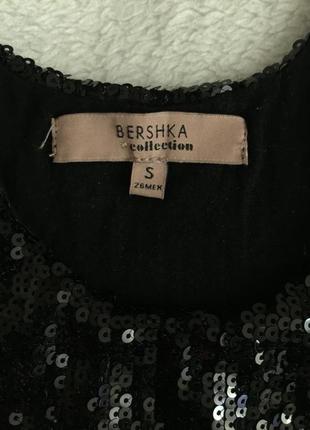 Платье чёрное в пайетках bershka collection s/26/mex/44/3610 фото