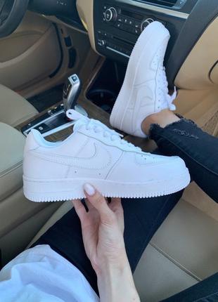 Кросівки nike air force 1 classic white кроссовки7 фото