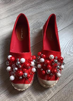 Мокасины с камнями, эспадрильи