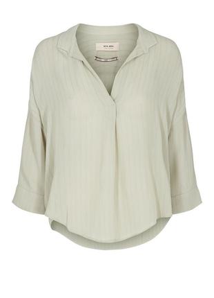 Красивая блуза необычного цвета дорогого бренда1 фото