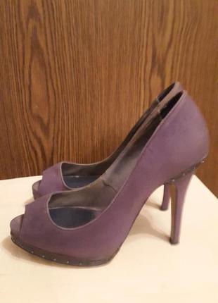 Милые фиолетовый туфельки бершка