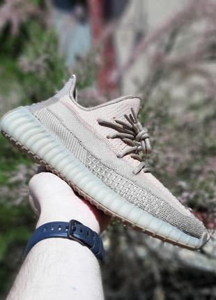 Кросівки чоловічі adidas yeezy boost 350 бежеві / кросівки чоловічі адідас адідас кроси5 фото