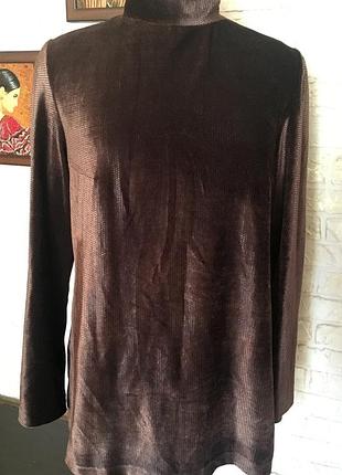 Велюровый гольф с напылением под мокрую кожу