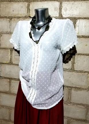 Нежная блуза с кружевом1 фото