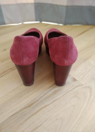 Женские замшевые туфельки2 фото