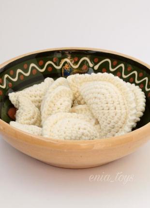 Вязка связаны вареники