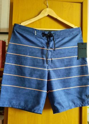 Пляжные шорты бренда hurley