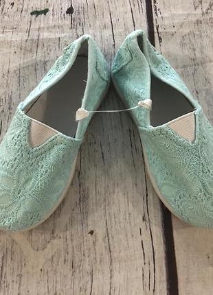 Слипоны mothercare 26,5; 34