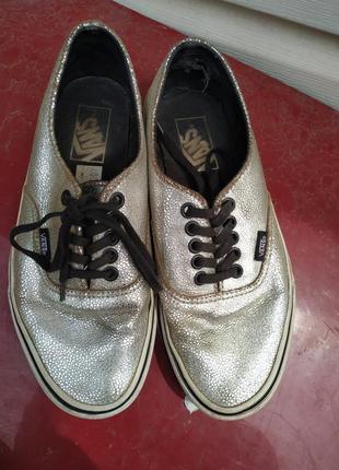 Сріблясті кеди vans