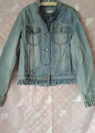 Джинсовая куртка, пиджак..