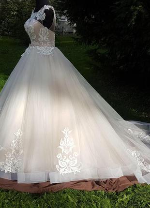 Супер платье свадебное, новое2 фото
