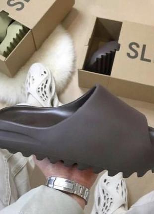 Чорні капці ізі слайд yeezy slide чорні капці ізі слайд