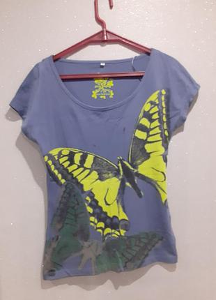 Футболка женская