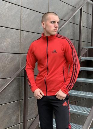 Чоловічі спортивні костюми adidas7 фото