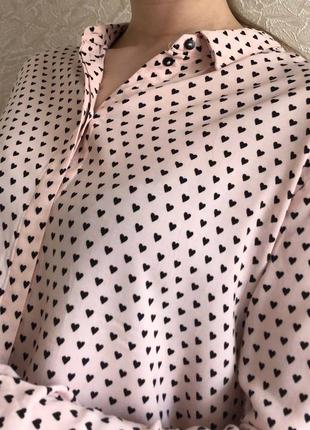 Рубашка блуза нежно розового цвета в сердечко1 фото