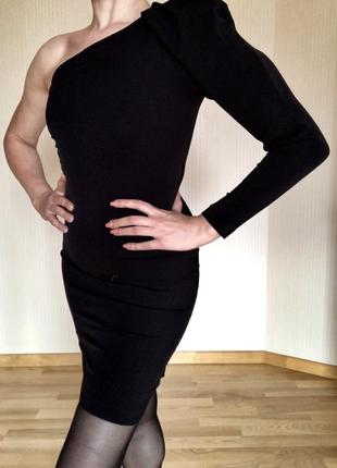 Чёрное платье на одно плечо zara2 фото