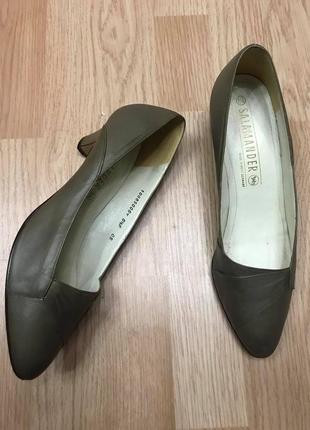 Модельні туфлі човники salamander натур. шкіра р. 38/38,5 ст. 25см