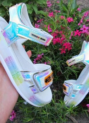 Волшебные босоножки , полностью светятся в темноте 🎨