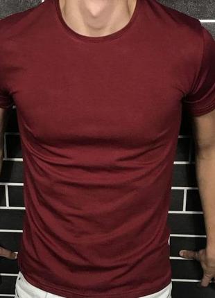 Футболка чоловіча.