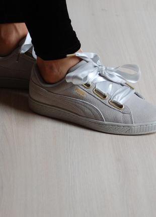 Кроссовки женские puma suede heart satin wns2 фото