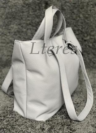 Шкіряна містка світло-сіра сумка-трансформер, кольори в асортименті5 фото