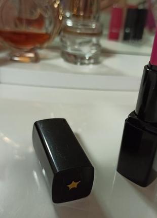 Помада губна 4