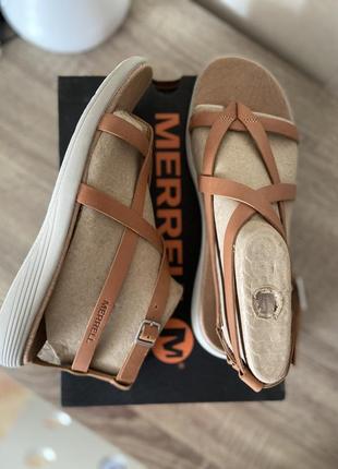 Супер легкі, зручні сандалі merrell