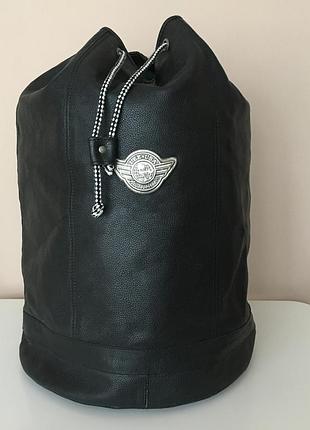 Мото кожаный  байкер  байкерский бльшой рюкзак  винтаж редкость