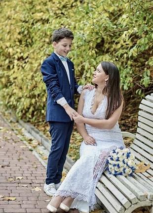 Весільна сукня